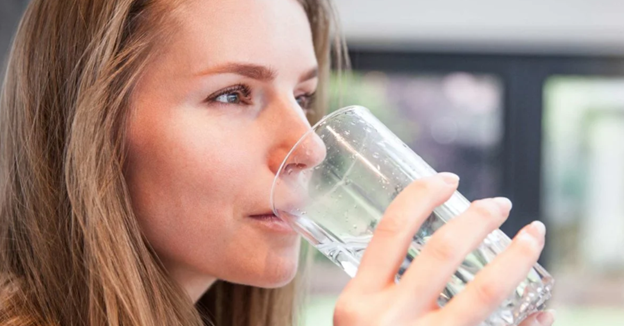 ارتباط بین هورمون ها و بوی بد دهان