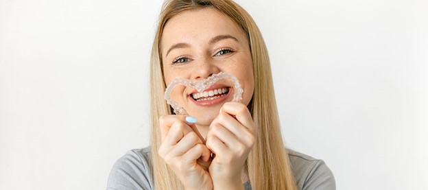 لبخند خود را دوست داشته باشید، روز جشن خود را دوست داشته باشید.